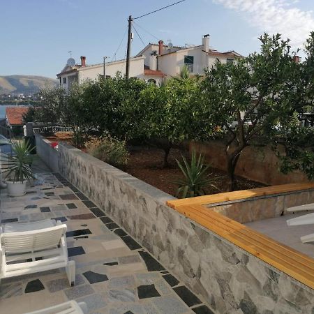 Apartment Slavica Trogir Exterior foto