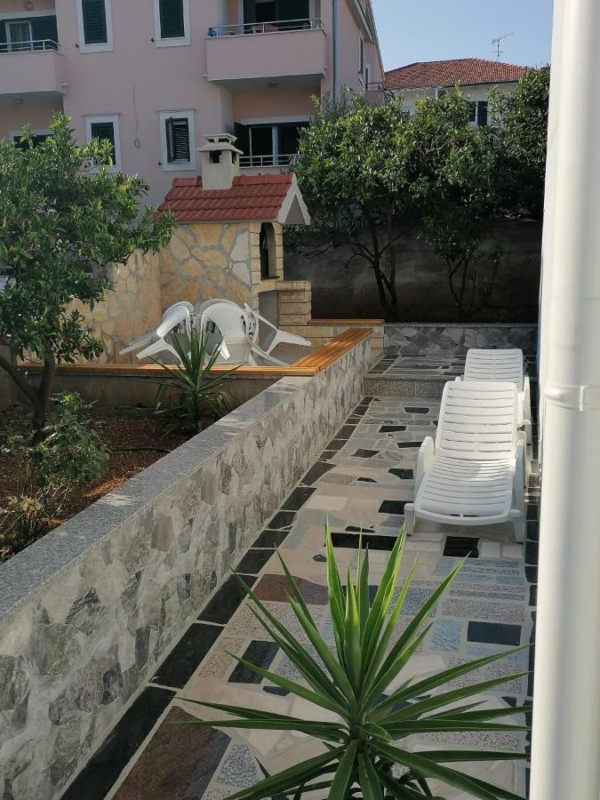 Apartment Slavica Trogir Exterior foto